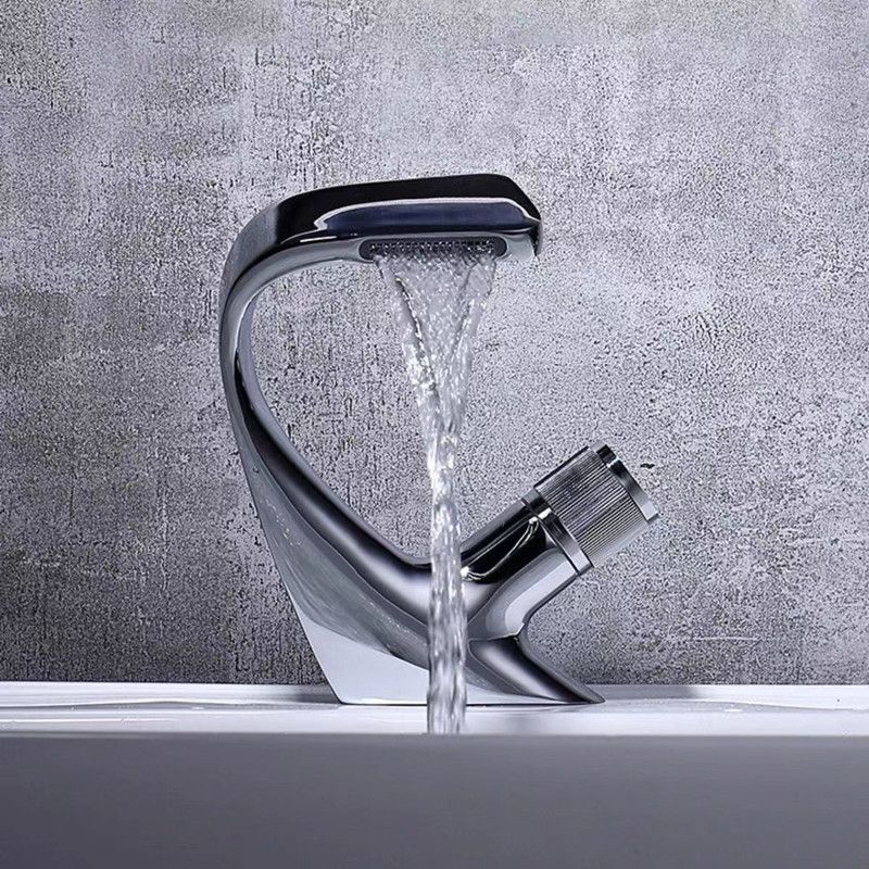 Frendorf | Knopfgriff Wasserhahn Zeitgenössischer Stil Wasserhahn mit Wasserfallauslauf