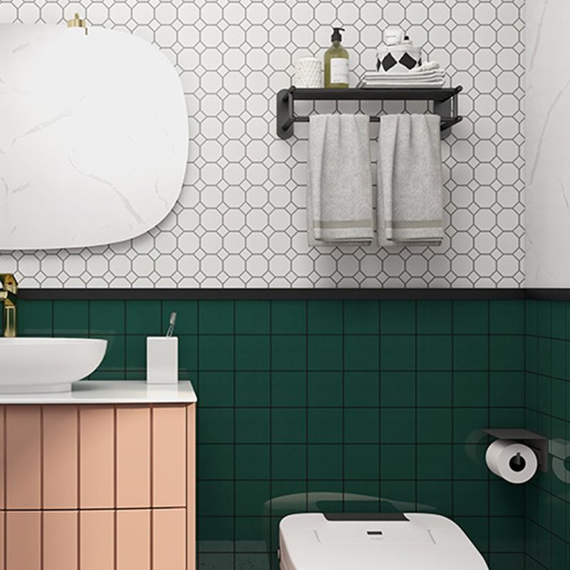 Frendorf | Quadrat Mosaik Peel & Stick Fliese in Grün Wasserbeständige Mosaikfliese