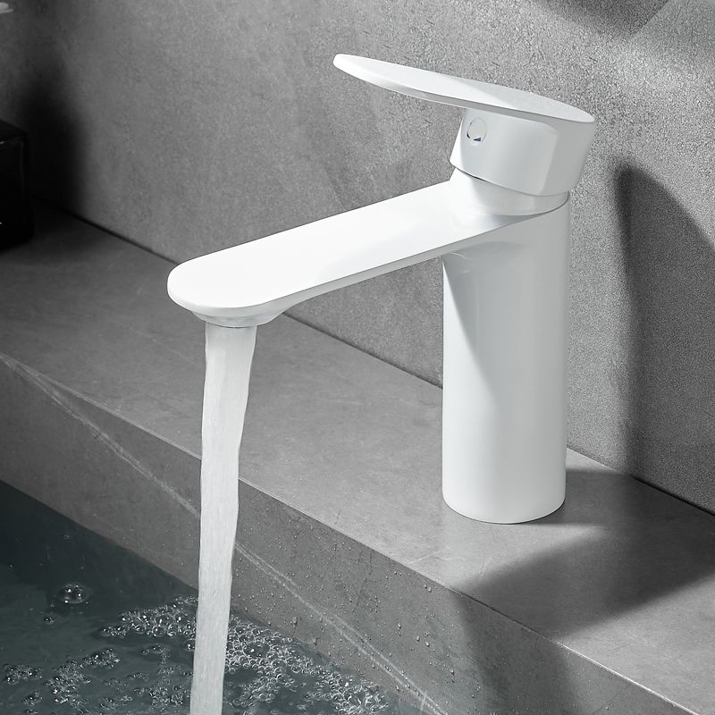 Frendorf | Badezimmer Waschbecken Armatur Hebelgriff Messing Einfarbige Badezimmerarmatur