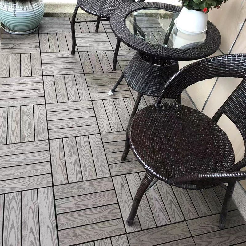 Frendorf | 30 cm x 30 cm Quadrat PVC Terrasse Fliesen Schnappinstallation Außenbodenfliesen
