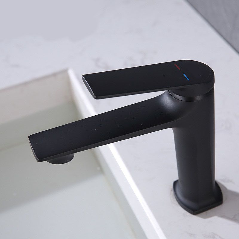 Frendorf | Moderner Behälter Wasserhahn Messing Hebelgriffe Niedriger Bogen Waschbecken Badezimmer Wasserhahn
