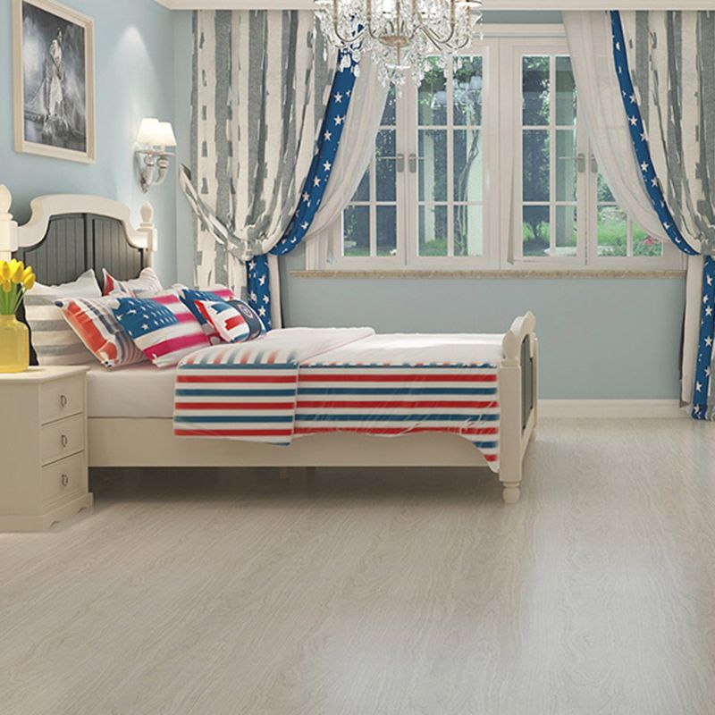 Frendorf | Rechteck PVC Bodenbelag Peel and Stick Glatt Holzlook Vinylboden