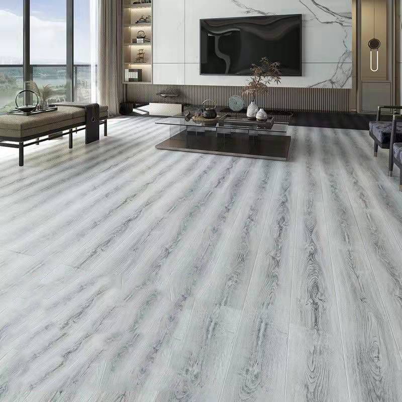 Frendorf | 49"x8" Breite E0 Naturmassivholz Laminatboden, Klick-Verriegelung, Wasserdicht