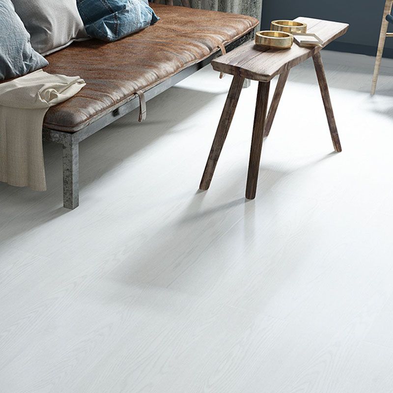 Frendorf | Holzlook PVC-Bodenbelag Niedrigglanz Peel and Stick Vinylboden