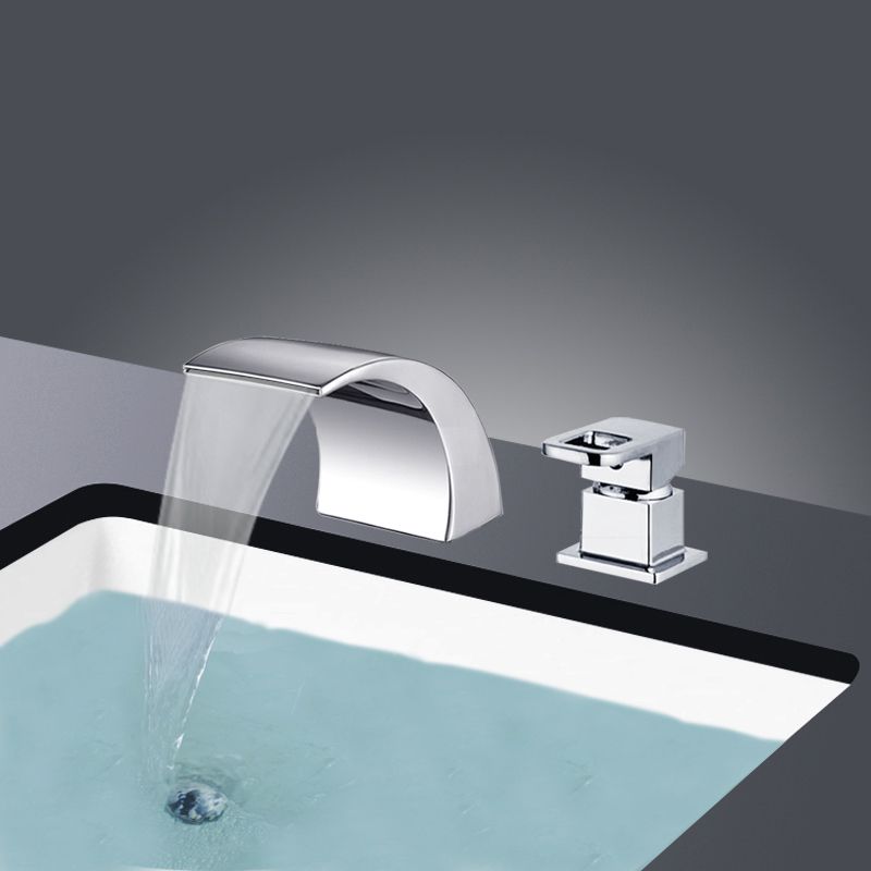 Frendorf | Moderner Messing Roman Badewannenarmatur Wasserfallauslauf Badewannenarmatur