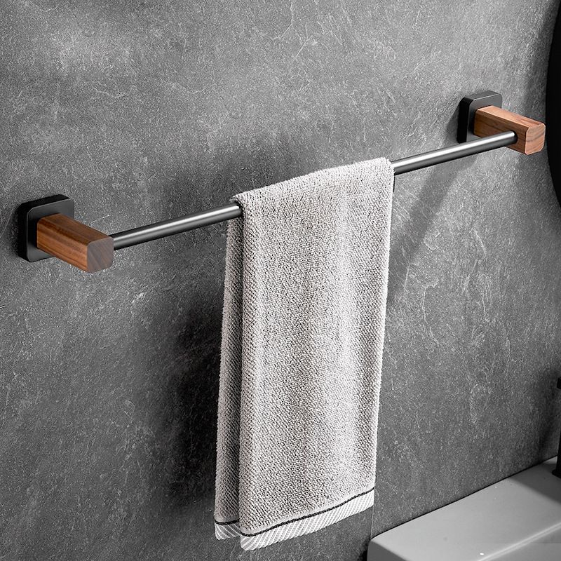 Frendorf | Holz- & Aluminium Badezimmerset Braun Badezimmerzubehörset