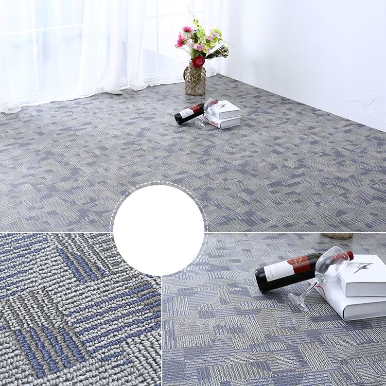 Frendorf | Peel- und Stick-PVC-Bodenbelag Niedrigglänzender PVC-Bodenbelag mit Stoffoptik
