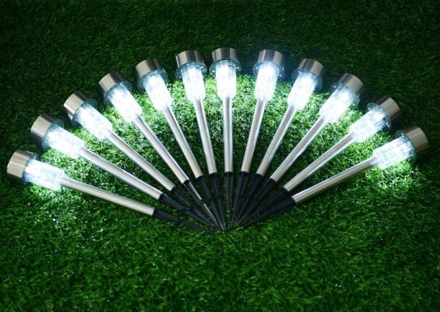 Frendorf | 12 Stück LED Solar Gartenbetriebslicht