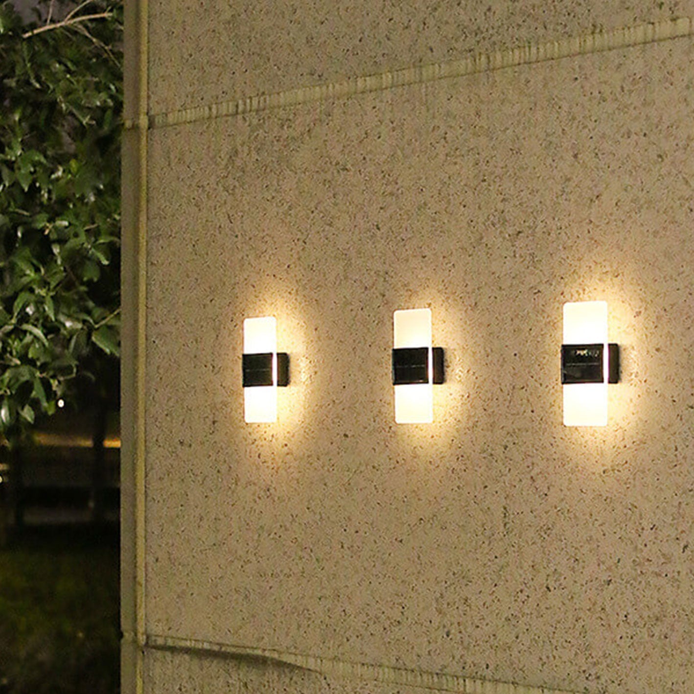 Frendorf | LumaZen Solar LED-Wandlampe | Wetterfest | Solarbetriebene Außenbeleuchtung | Garten- & Terrassen-Deko