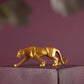 Geometrische Pantherstatue der modernen Kunst