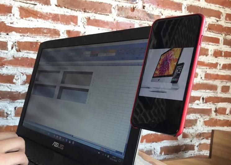 Frendorf | Multitasking leicht gemacht mit magnetischer Handyhalterung