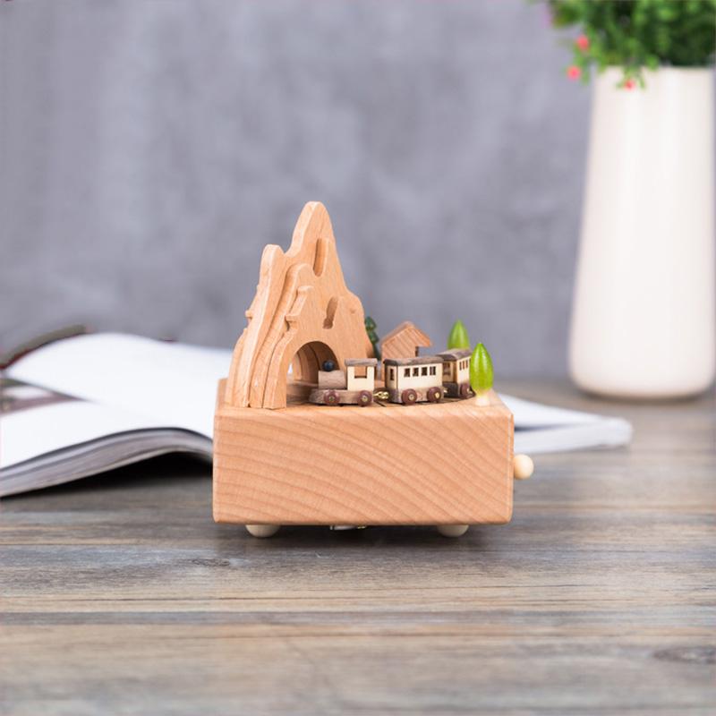 Frendorf | Holzspieluhr