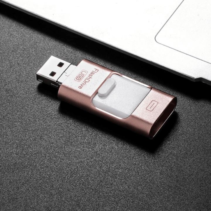 Frendorf | Plug & Play USB Drive  für iPhone