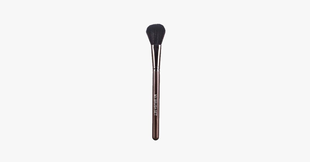 Frendorf | Blush Brush – Weil rosige Wangen niemals aus der Mode kommen