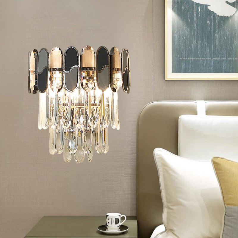 Frendorf | 2 Köpfe Flush Wandlampe zeitgenössische konische klare Kristall Wandlampe mit schwarzen und taupe Ornamenten