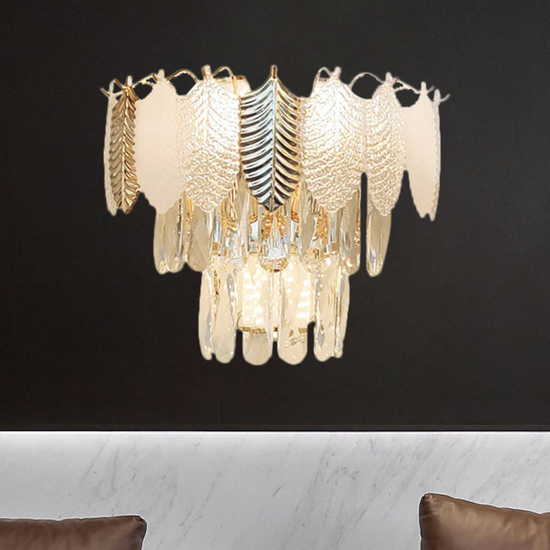 Frendorf | 3 Köpfe konische Wand Sconce Licht Moderne klare Kristall Wandlampe mit goldenen und Acrylblättern