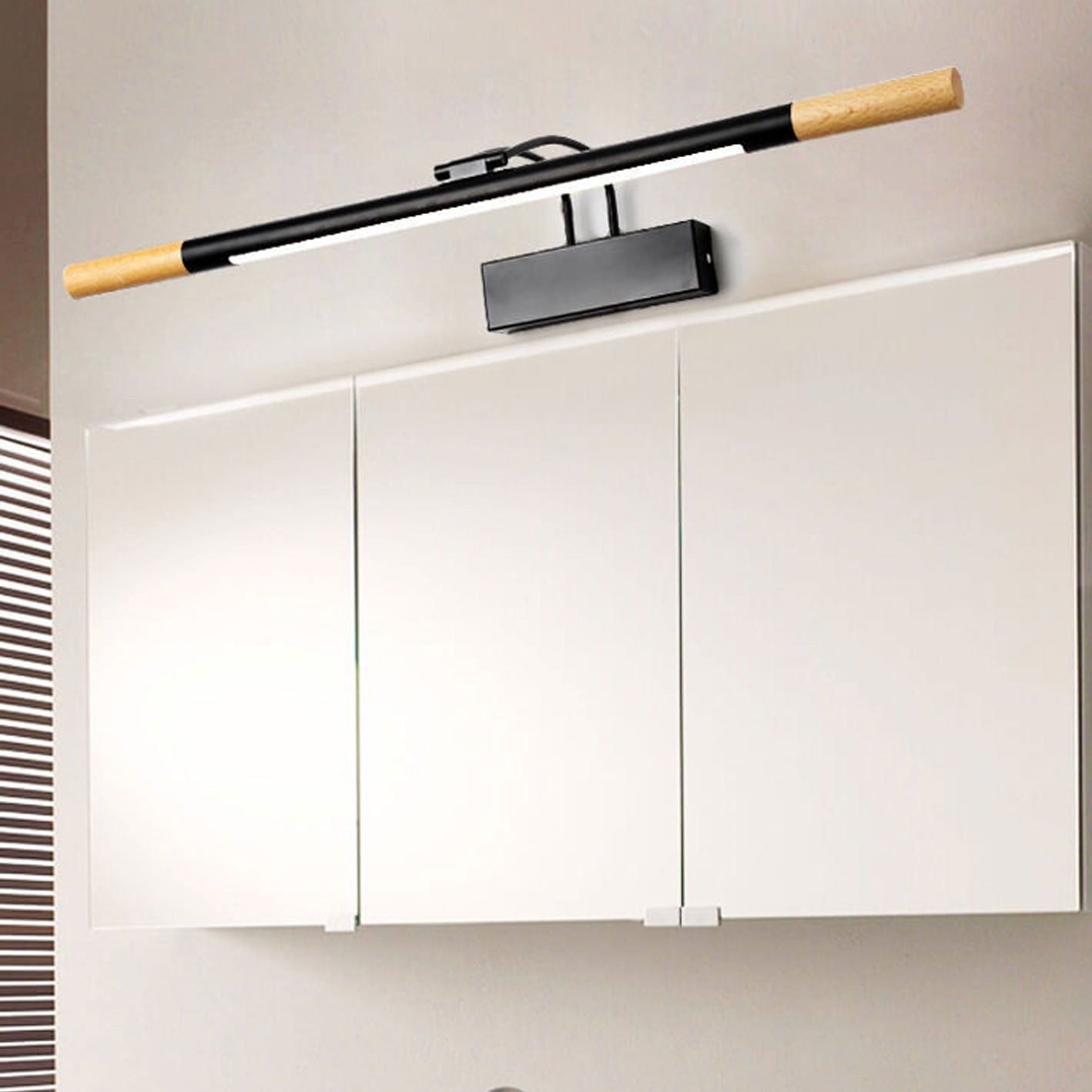 Frendorf | Arkluma Nordic LED Wandleuchte | Massivholz | Geschwungener Arm | Warmes oder Weißes Licht