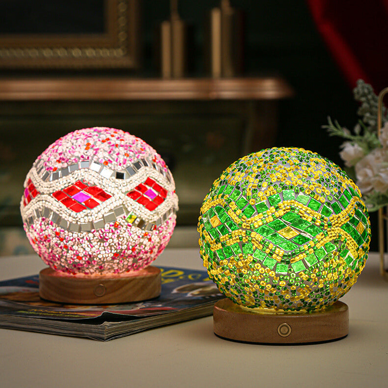 Frendorf | BohoGlow – Moderne Boho Tischlampe mit USB-Ladefunktion