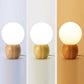 Frendorf | LuxeSphere Scandinavian Tischlampe | Holzsockel | Orb Glas-Design | Perfekt für Schlafzimmer & Wohnzimmer | Stimmungslicht