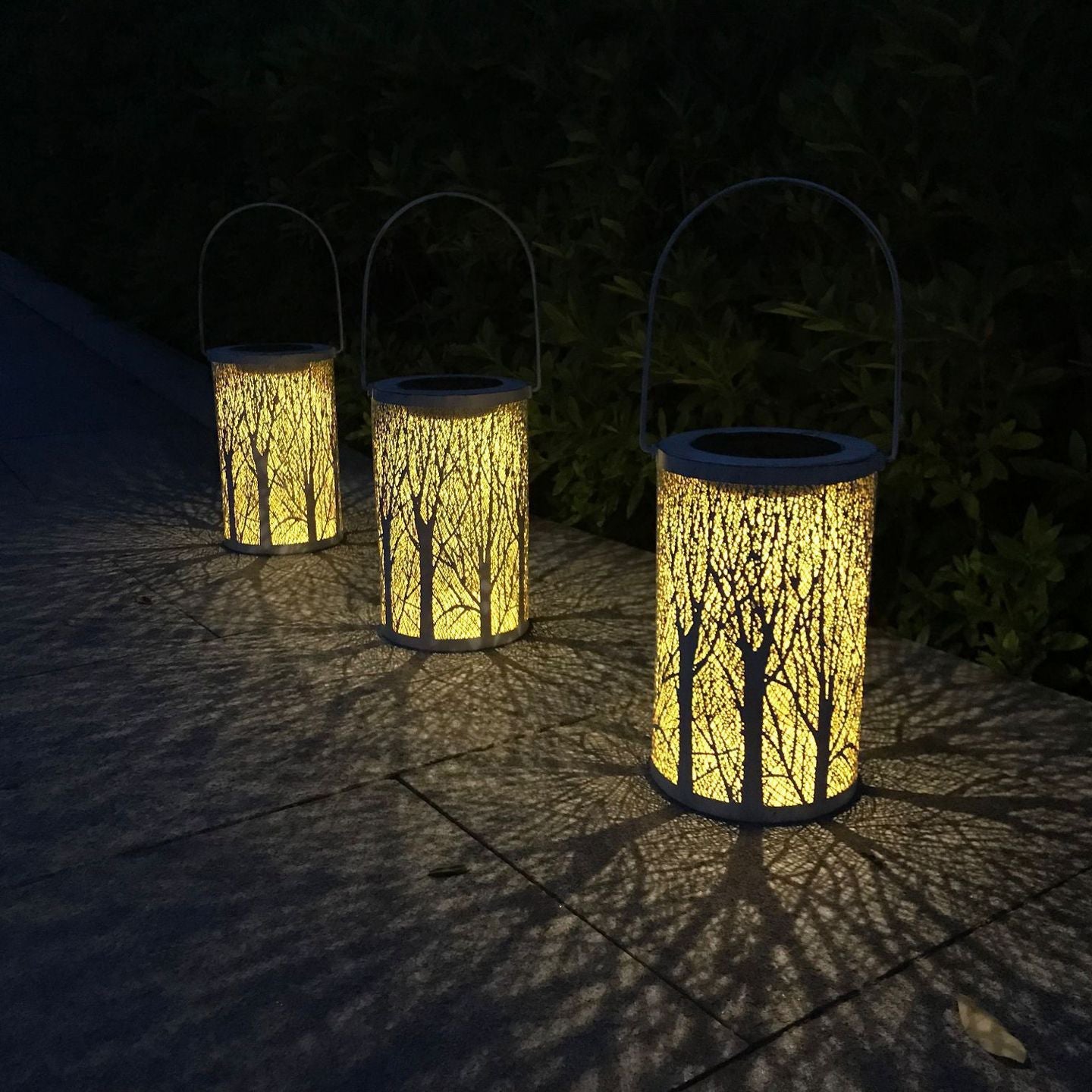 Frendorf | Lantura Art Déco Solar-Laterne | Zylinder-Design | Eisen & LED | Gartenbeleuchtung