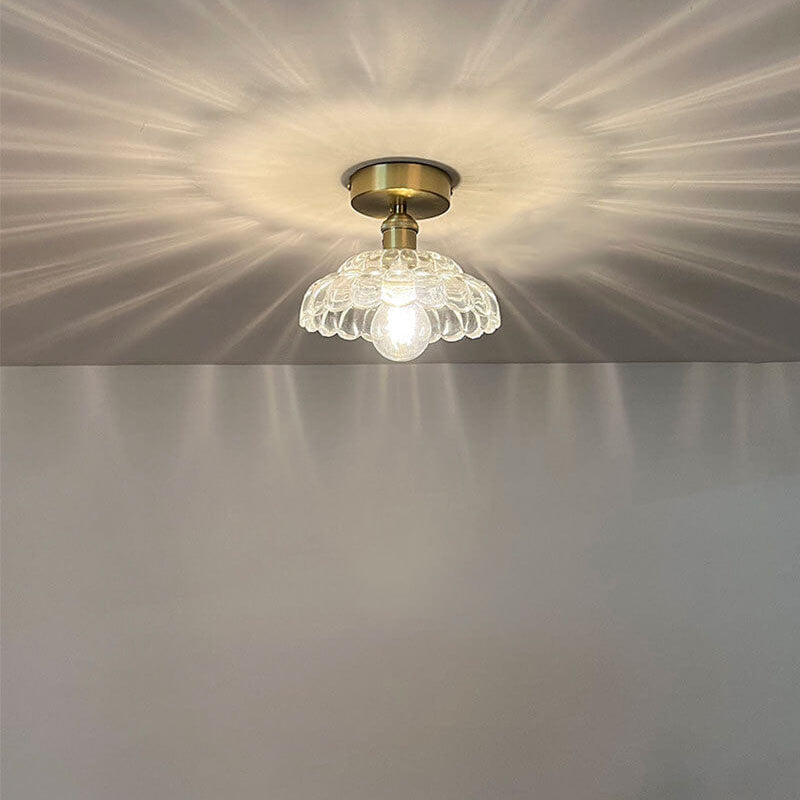 Frendorf | Brassaura Dome-Deckenleuchte | Vintage-Messing | Glasabdeckung | Halbbündig montiert | Elegante Beleuchtung