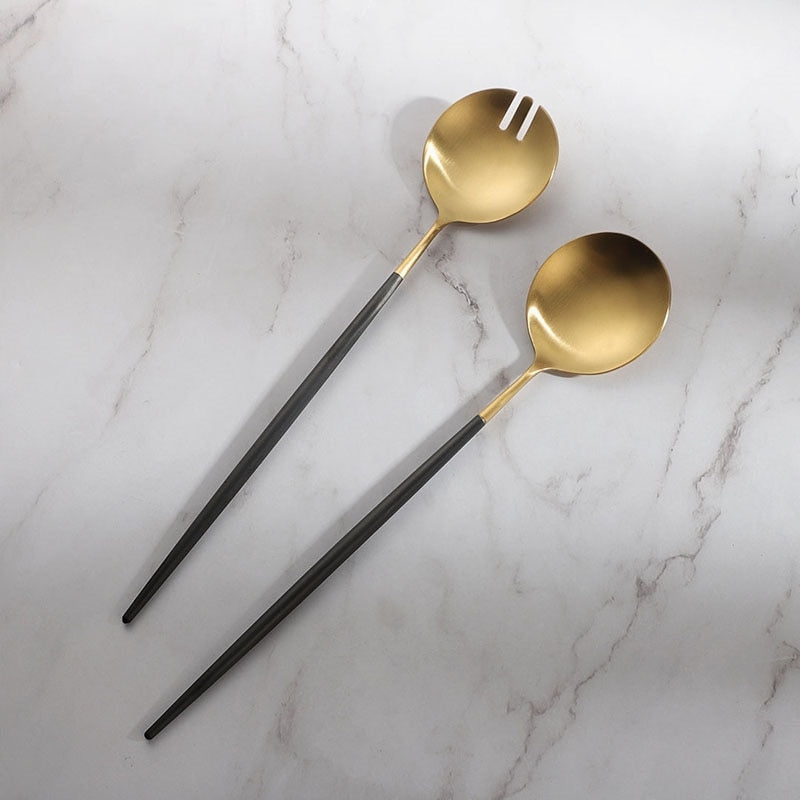 Schwarze und goldene Salatbesteck- und Servierutensilien-Set