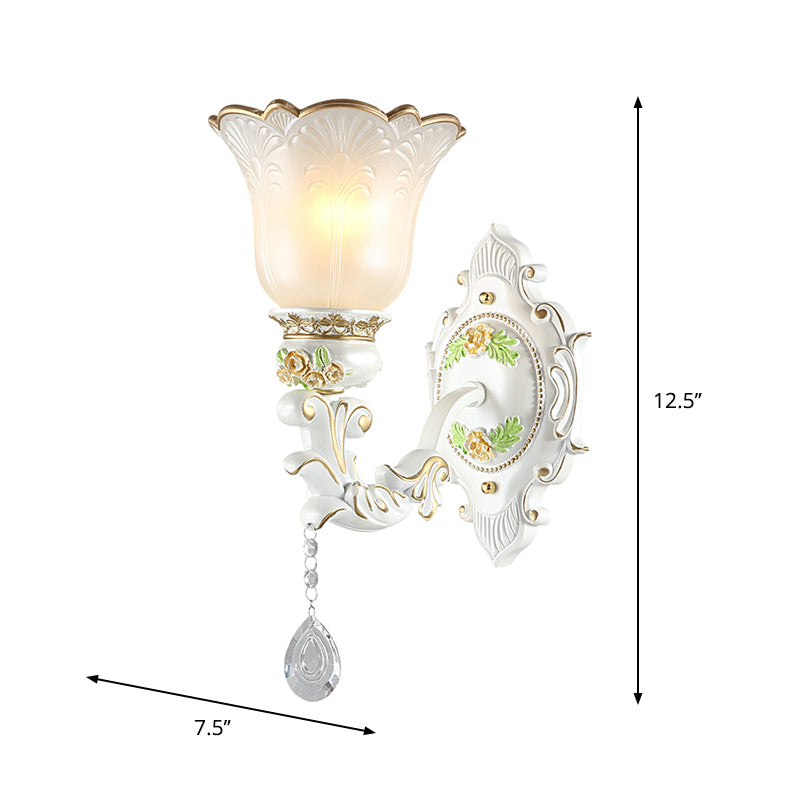 Frendorf | 1/2-Licht Glockenblume Wandleuchte Vintage Weiß Glas Wandmontage Leuchte mit Kristall Tropfen