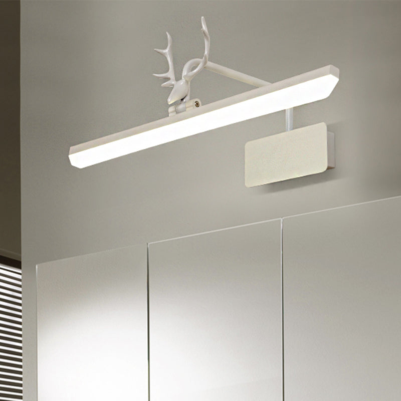 Lineare Metall-Wandlampe Modernistische Led Weiß/Schwarz/Gold Wandmontierte Schminklicht mit Geweiharm in Weiß/Natürliches Licht, 17"/20,5"/28" Breit