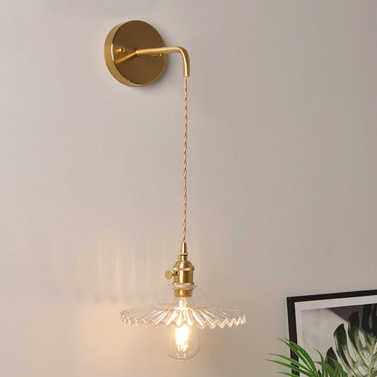 Frendorf | Geschulpte Klare/Opal Glas Wandlamp Industrieel Enkelvoudige Gloeilamp Slaapkamer Sconces Licht in Messing
