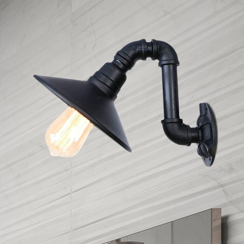Frendorf | Landhuis Kegel Shade Wandlamp met Gebogen Pijp 1 Hoofd Metalen Wandlamp Verlichting in Zwarte Afwerking