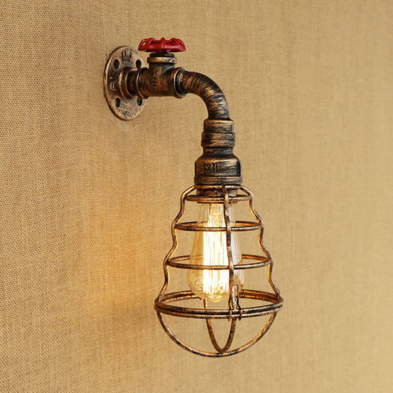 Frendorf | 1 Kopfkäfig Glühbirnenförmige Wandlampe Bauernhausstil Alter Bronze Eisen Wandlicht mit Ventilrad