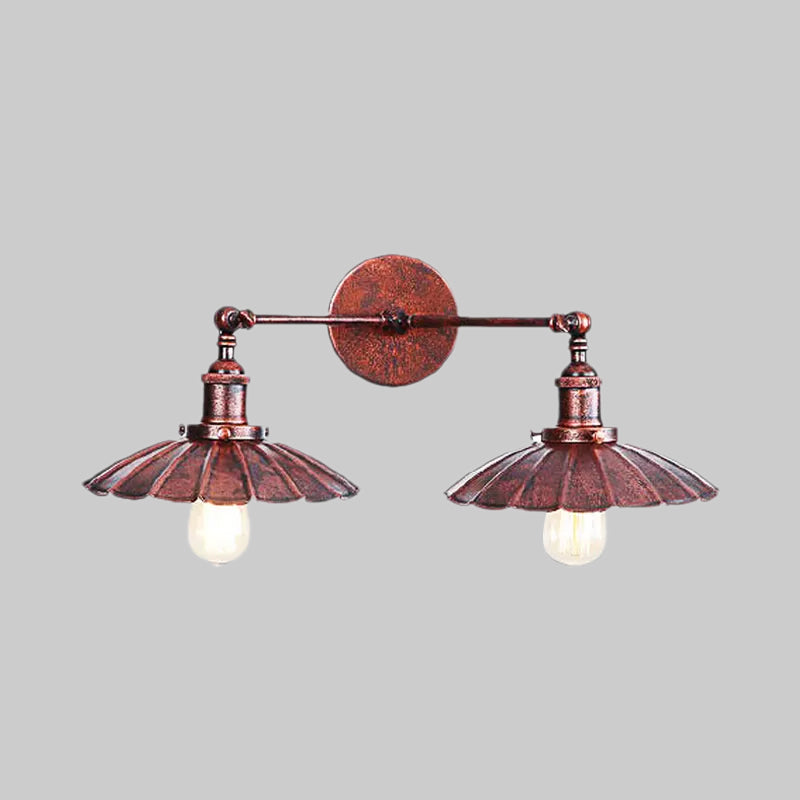 Frendorf | Antiek Stijlvolle Geribbelde Rand Wandlamp 2 Koppen Metaal Wandgemonteerd Licht in Messing/Roest voor Slaapkamer