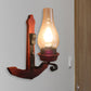 Frendorf | Vaas Porch Wandlamp Lichtarmatuur Industrieel Helder Glas Roodkleurige Wandlamp met Houten Achterplaat