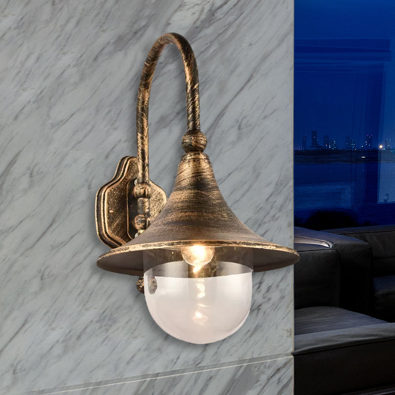 Frendorf | Geflarete Schirm Metall Wandleuchte Industrie 1 Licht Balkon Wandmontage Licht mit klarem Glaskuppel in Schwarz/Rost Finish