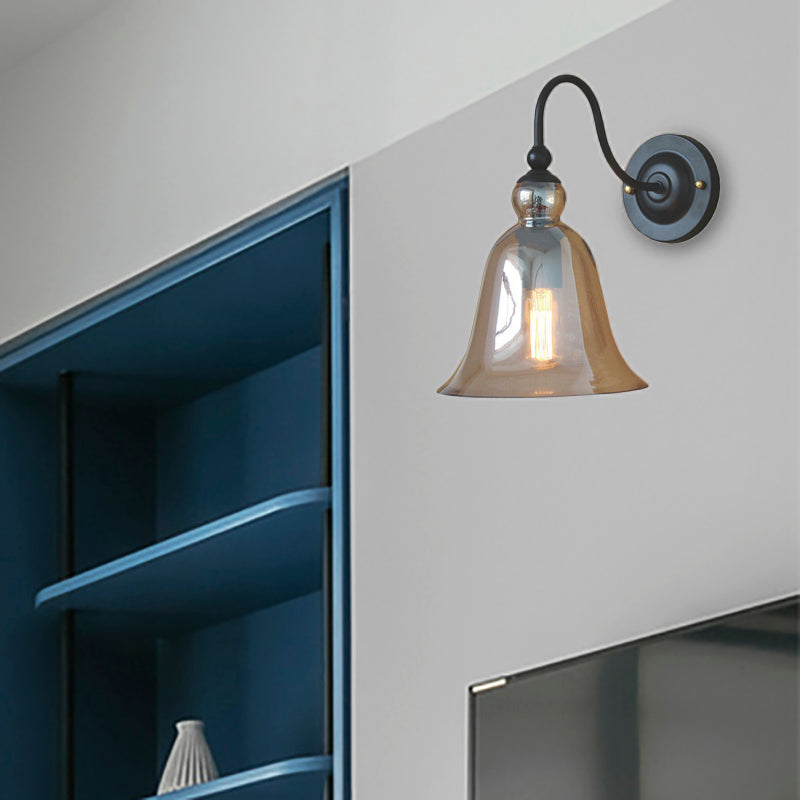 Frendorf | Bell Schlafzimmer Wandlichttragschale Industriell Klar/Grün/Rauchglas 1 Licht Schwarze Wandleuchte mit Gänsehautarm