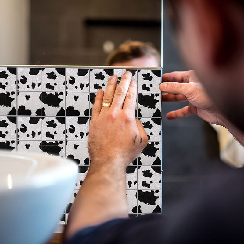 Frendorf | Spots Peel and Stick Wallpaper Panel Set in Schwarz-Weiß Neuheit Wandverkleidung für Bad