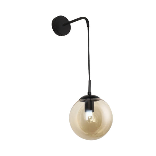 Frendorf | 1 Licht Globus Wandlamp Lichtarmatuur Industriel Amber Glas Wandlamp in Zwart/Brass voor Woonkamer