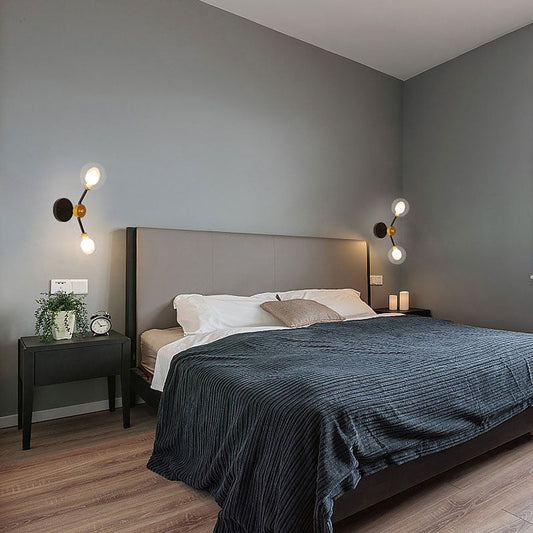 Frendorf | 2 Lichter Schlafzimmer Wandleuchte mit globalem klarem Glasschirm Moderne schwarze LED-Wandmontageleuchte