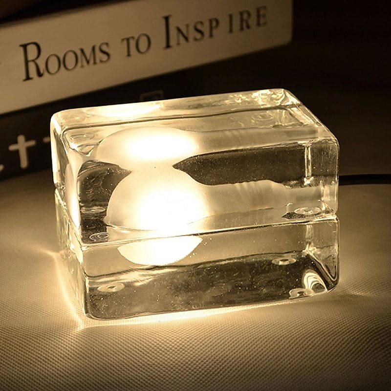 Icecube Lampe - Moderne Tischlampe in Form eines Eisblocks