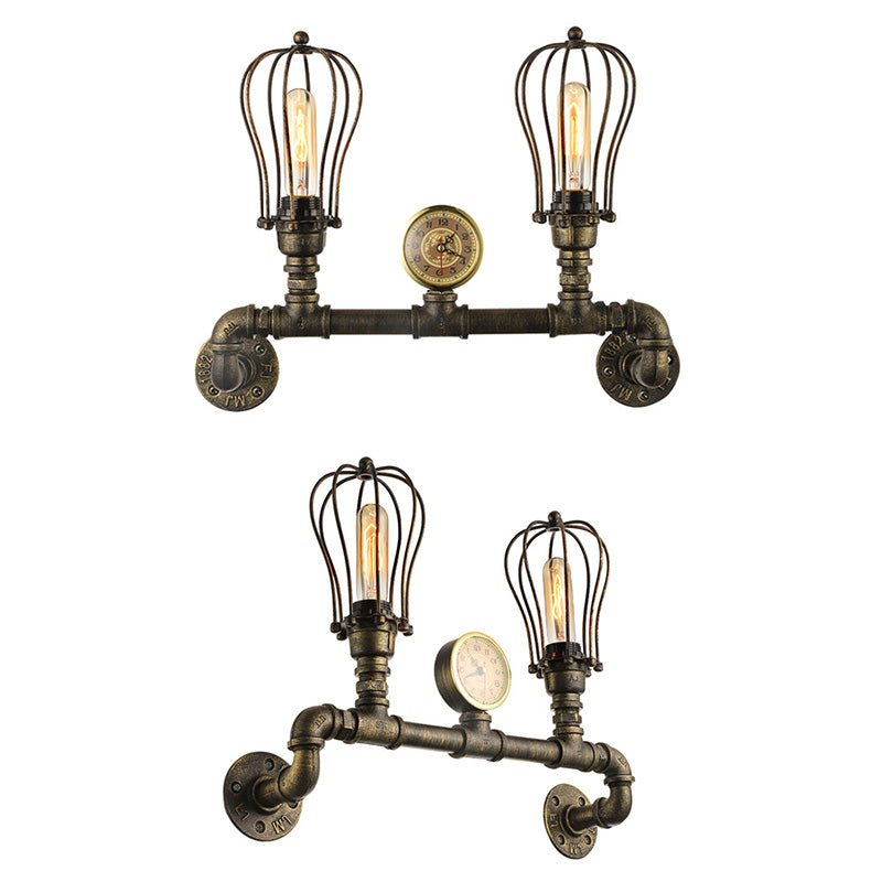 Frendorf | Piped Wohnzimmer Wandleuchte mit Tropfenkäfigschirm Vintage Metall 2 Glühbirnen Alter Messing Wandleuchte