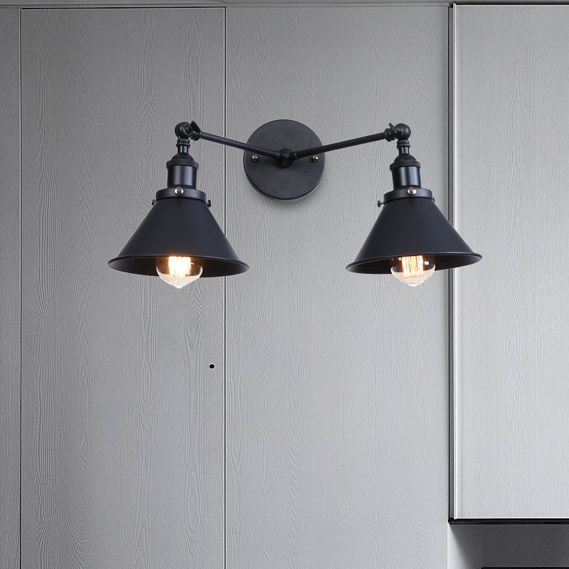 Frendorf | Getaperte Schirm Eisen Wandmontage Leuchte Industrie Vintage 2 Köpfe Bauernhaus Wandmontage Licht in Schwarz/Messing