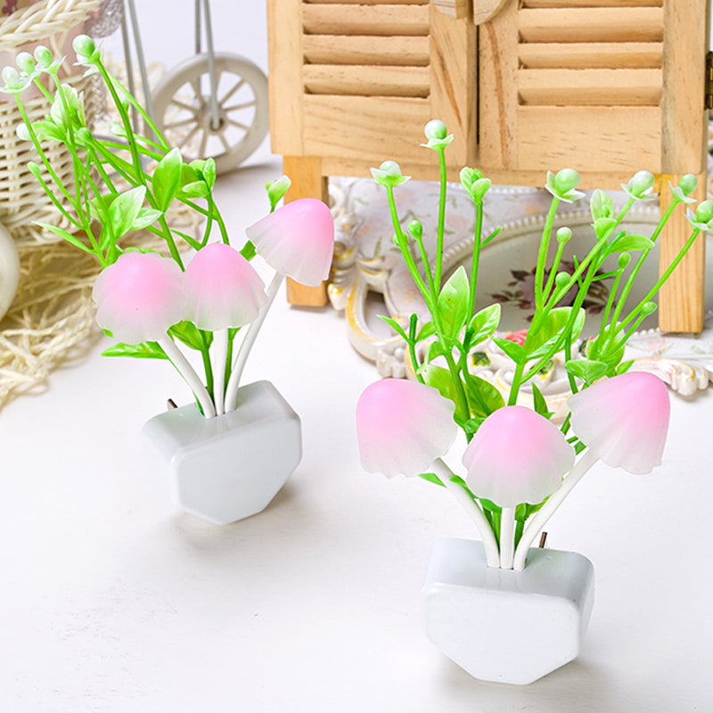Frendorf | Decoratieve Zeewier Plastic Wandlamp Plug-in LED Nachtlamp in Groen, Multicolore Licht
