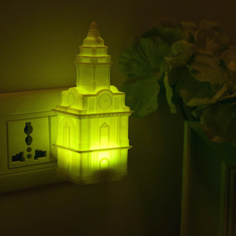 Frendorf | Weißes Schloss Plug-in Wand Nachtlicht Cartoon LED Kunststoff Nachtlicht für Kinderzimmer