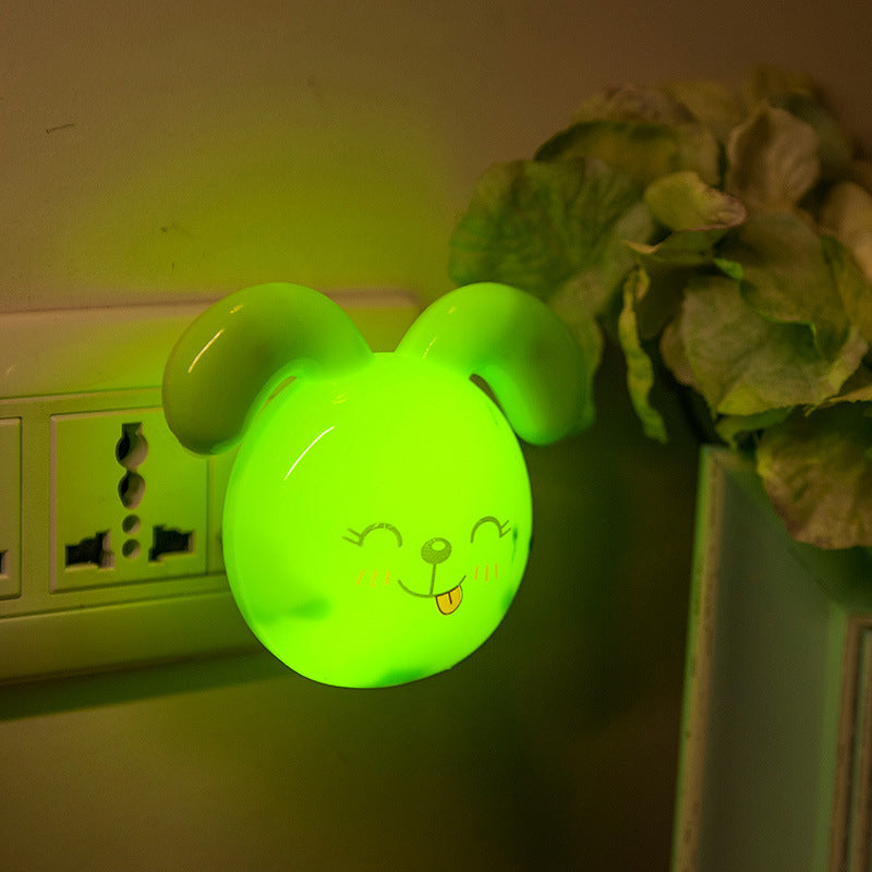 Frendorf | Hondje Mini Plug-in Nachtlamp Cartoon Plastic Kinderen Bovenbed LED Wandlamp in Groen
