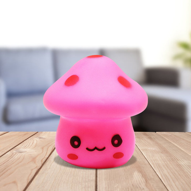 Frendorf | Mini Mushroom Plug-in Nachtlicht Cartoon Kunststoff Nursery LED Wandleuchte in 7 Farben Licht, Weiß/Rot/Blau