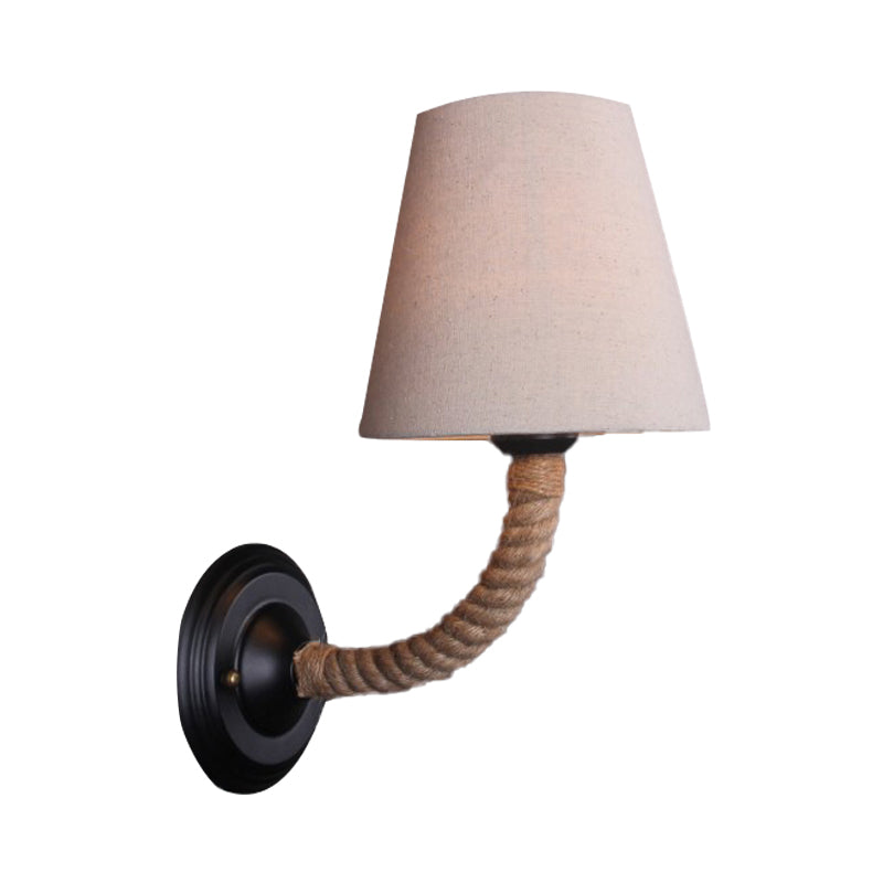 Frendorf | 1 Licht Conische Wandlamp Lodge Stijl Beige Stoffen Wandverlichting met Rope Gebogen/Hoekarm voor Restaurant