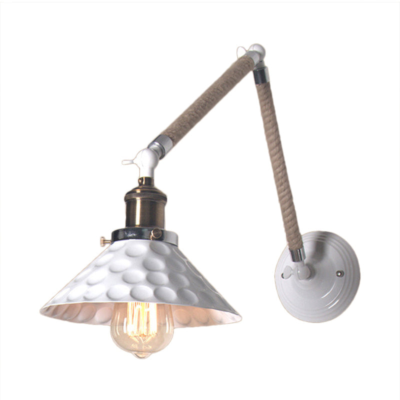 Frendorf | Metalen Dimpled Conische Wandlamp Industrieel Stijl 1 Licht Gang Wandlamp met Draaibare Arm in Wit