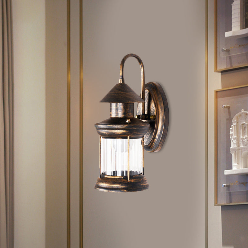 Frendorf | Metallische Laterne Wandmontage Beleuchtung Küstliche 1-Glühbirne Ecke Wandlampe Wandlicht mit geschwungenem Arm in Messing