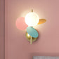 Frendorf | Blatt Nachttisch Wandleuchten Ideen Eisen 1 Licht Macaron Stil Wandlampe in Weiß/Rot-Gelb-Blau mit Ball Cremeglas-Schirm
