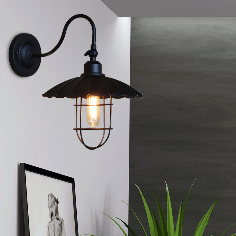 Frendorf | Metalen wandlamp met geschulpte rand en kooi-schaduw Nautisch stijl 1 hoofd Slaapkamer wandgemonteerde lamp in zwart
